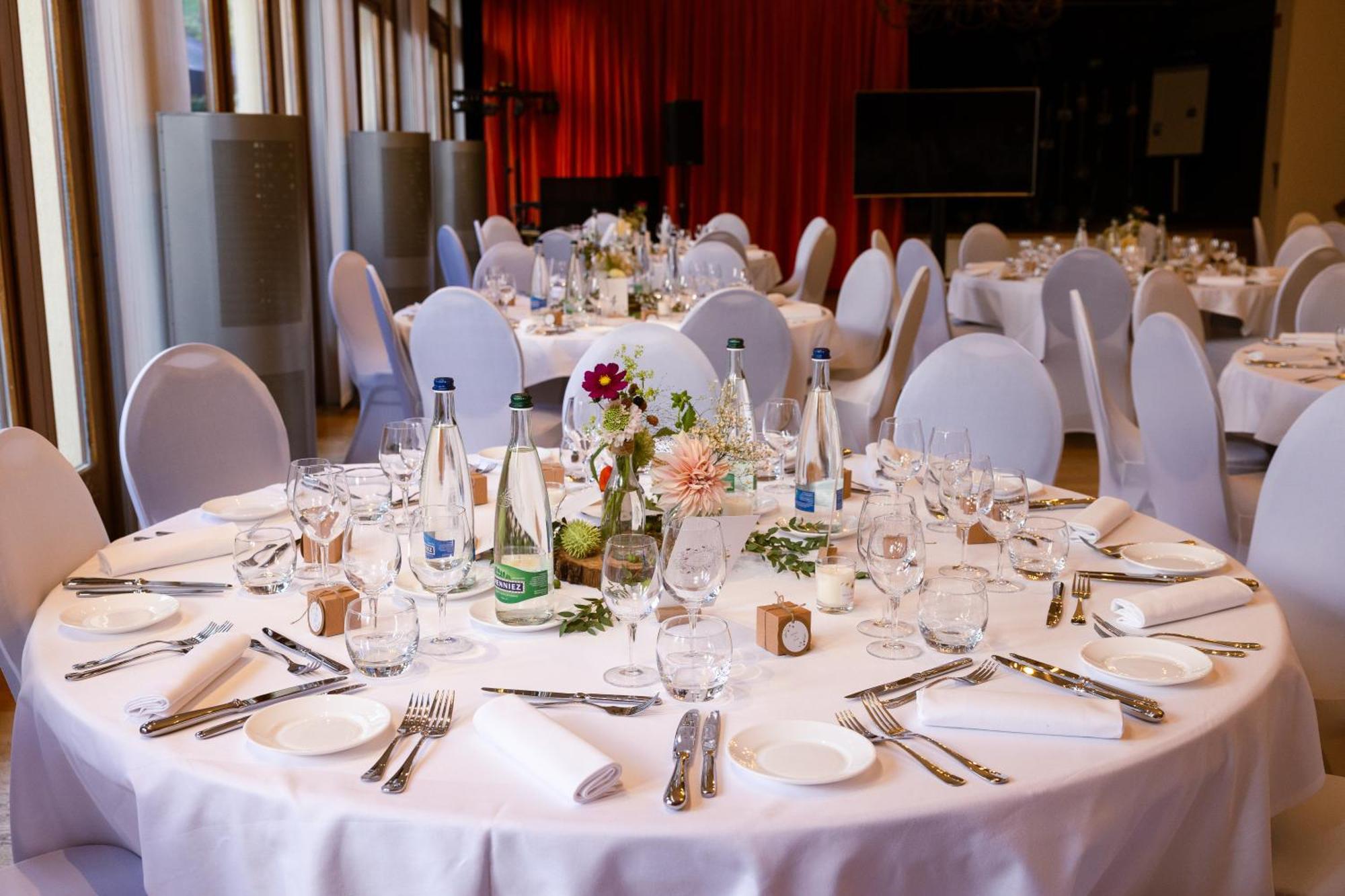Le Saint Georges Hotell Gruyeres Eksteriør bilde
